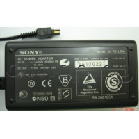 Зарядно у-во/адаптор  за цифров фотоапарат 100-240VAC/50-60Hz,11W->4.2VDC/1.5A,Sony/DSC-P5/9