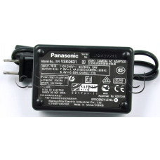 Зарядно у-во за батерия и адаптор за видеокамера,110-240V7.9V/1.4-cam.&8.4V/0.65A-charg.,Panasonic VDR-M50GC