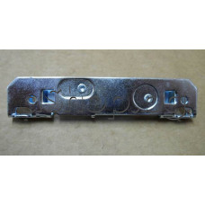 Профилна метална панта к-т с пласт.ролка към основата на фурна за готв.печка,Beko BH 56110